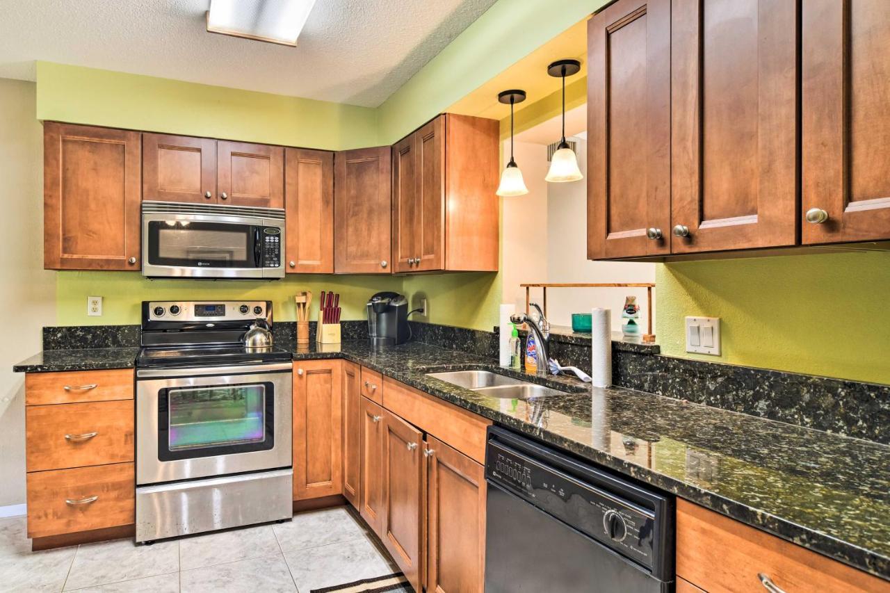 Bradenton Snowbird Sanctuary With Covered Patio! Bagian luar foto